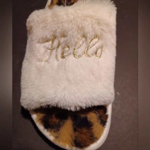 Marilyn monroe "Hello Gorgeous" slippers - Picture 2 of 8